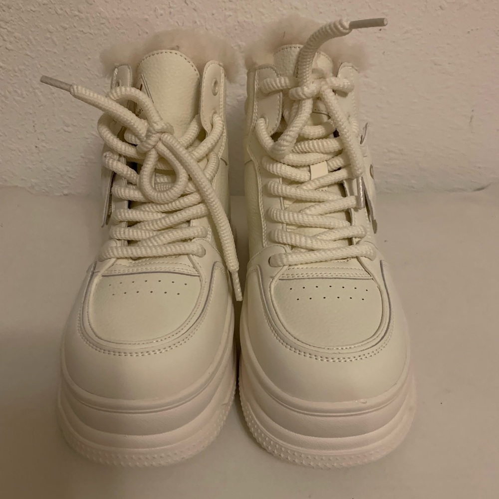 Classic White Lace-Up High-Tops Shearling